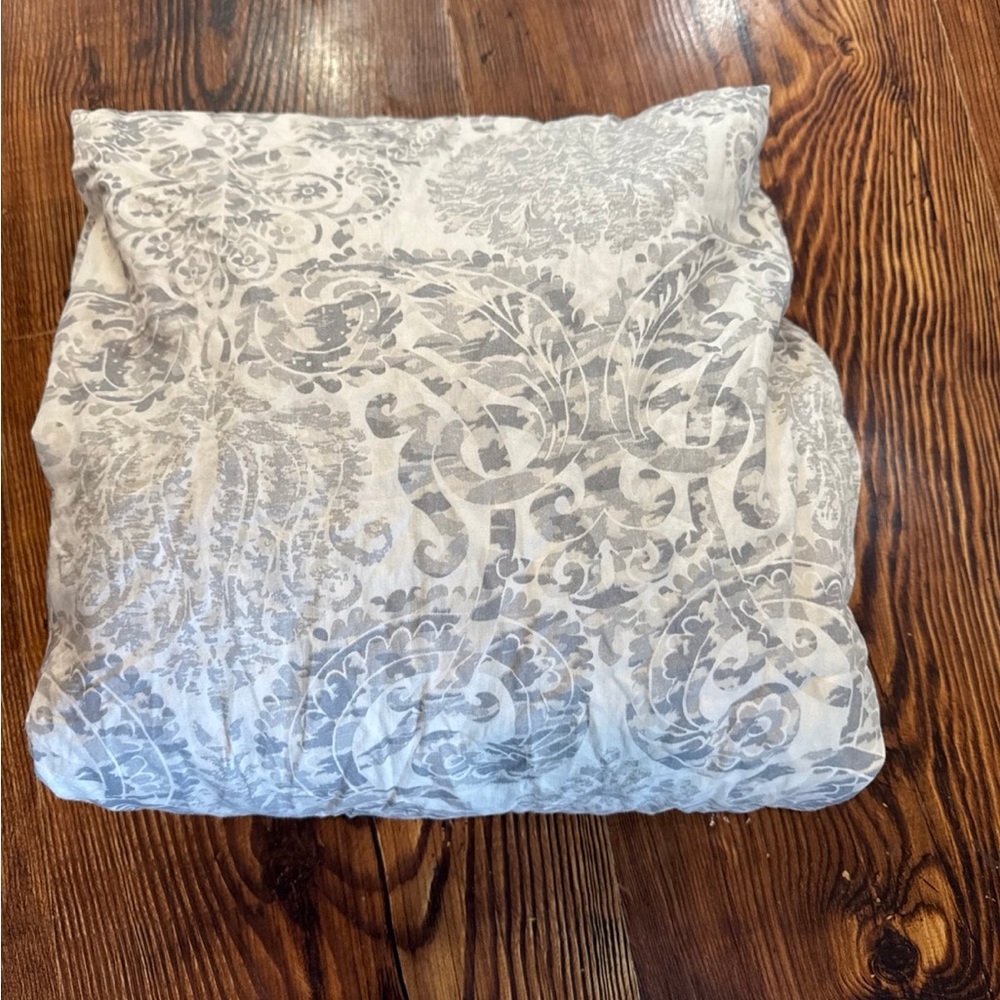 Pottery Barn Gray and Cream king size duvet cover